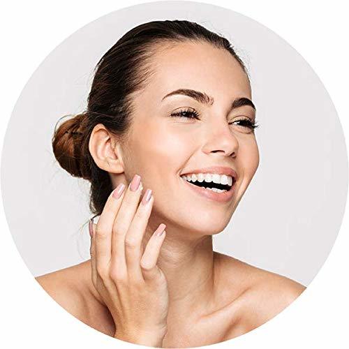 Moisturize Everything! Cliganic Organic Jojoba Oil Review 5 Woman applying Cliganic Jojoba oil to her face